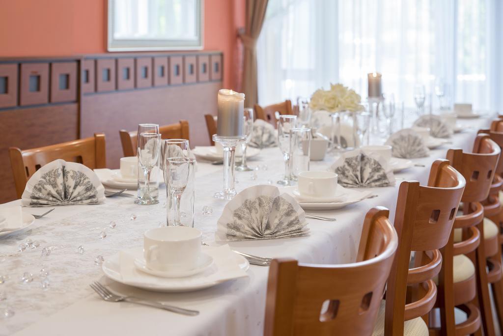 Hotel Dal Гданськ Екстер'єр фото
